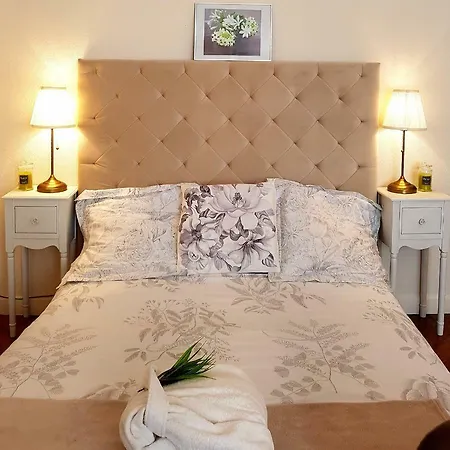 Le Stud'aix Palace Apartment